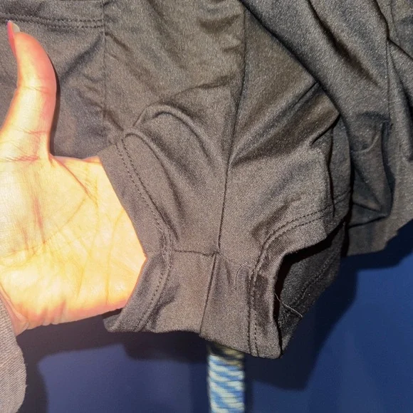 Faded Rose- NWT Black Flowy Shorts Size Medium - Picture 12 of 17